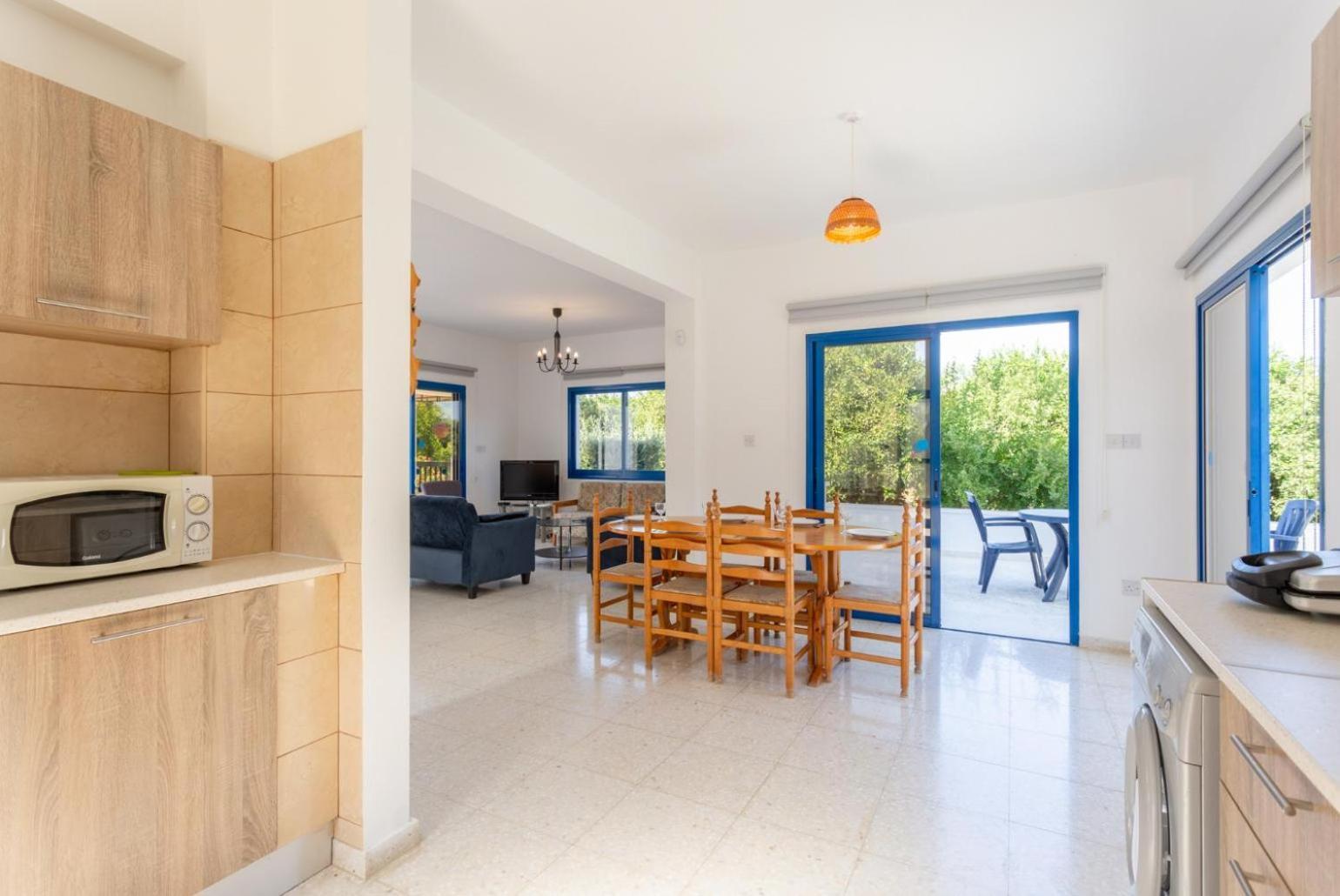 Villa Charoula Pente Paphos Esterno foto