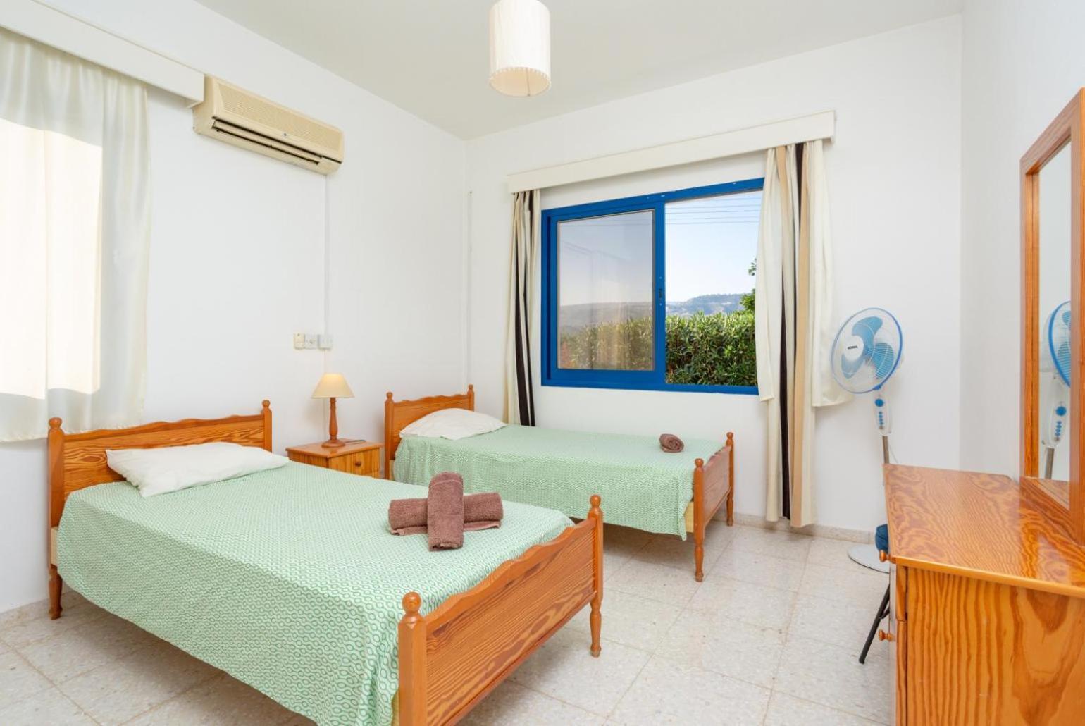 Villa Charoula Pente Paphos Esterno foto